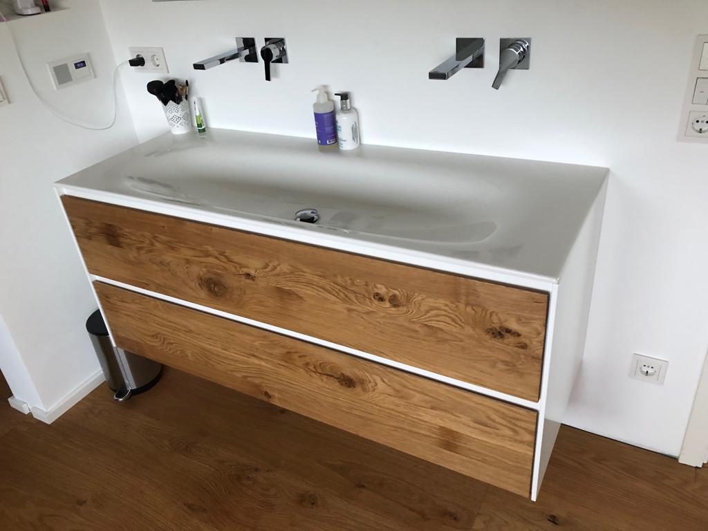 c4879378-c0aa-46be-ae73-77d4c1499106